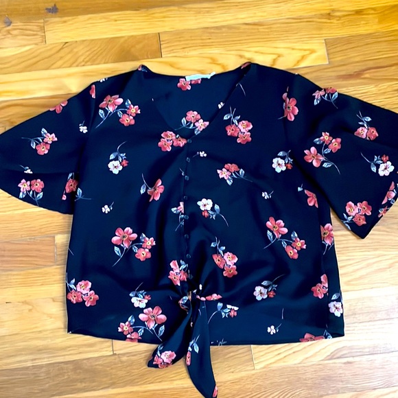 Lush Tops - Adorable Lush shirt from Stitchfix